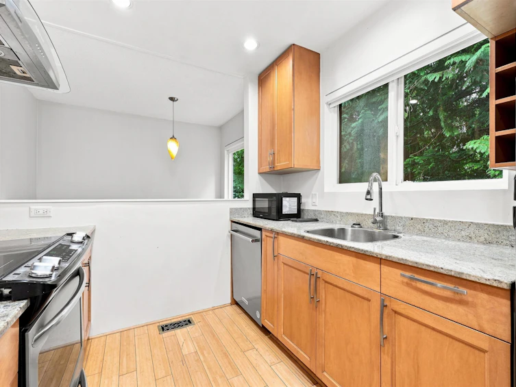 3381 William Avenue, North Vancouver, BC, V7K 1Z7 - 15