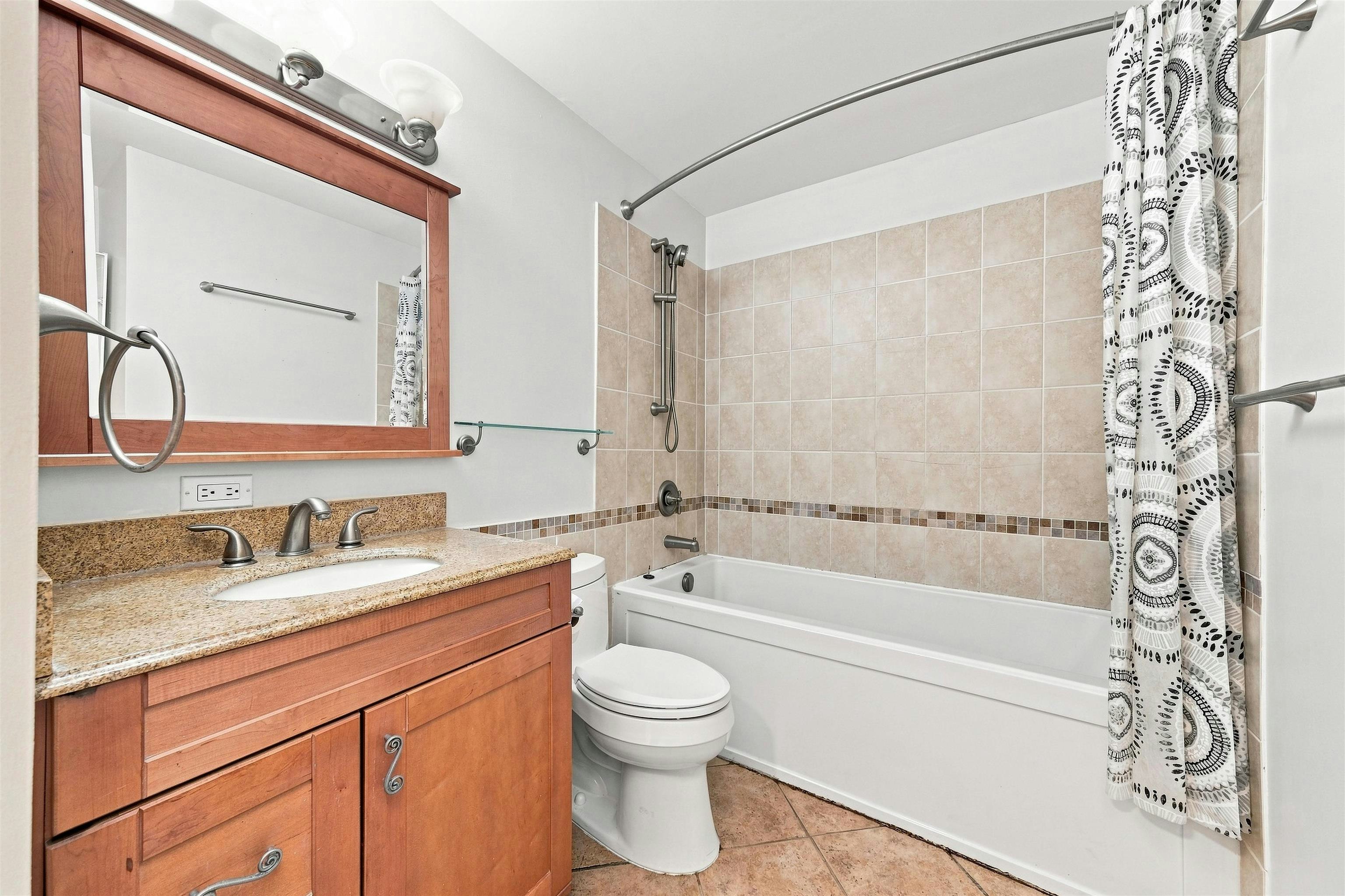 3381 William Avenue, North Vancouver, BC, V7K 1Z7 - 20