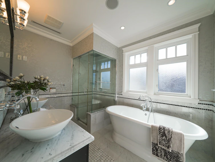 1657 W 58th Avenue, Vancouver, BC, V6P 1W8 - 17