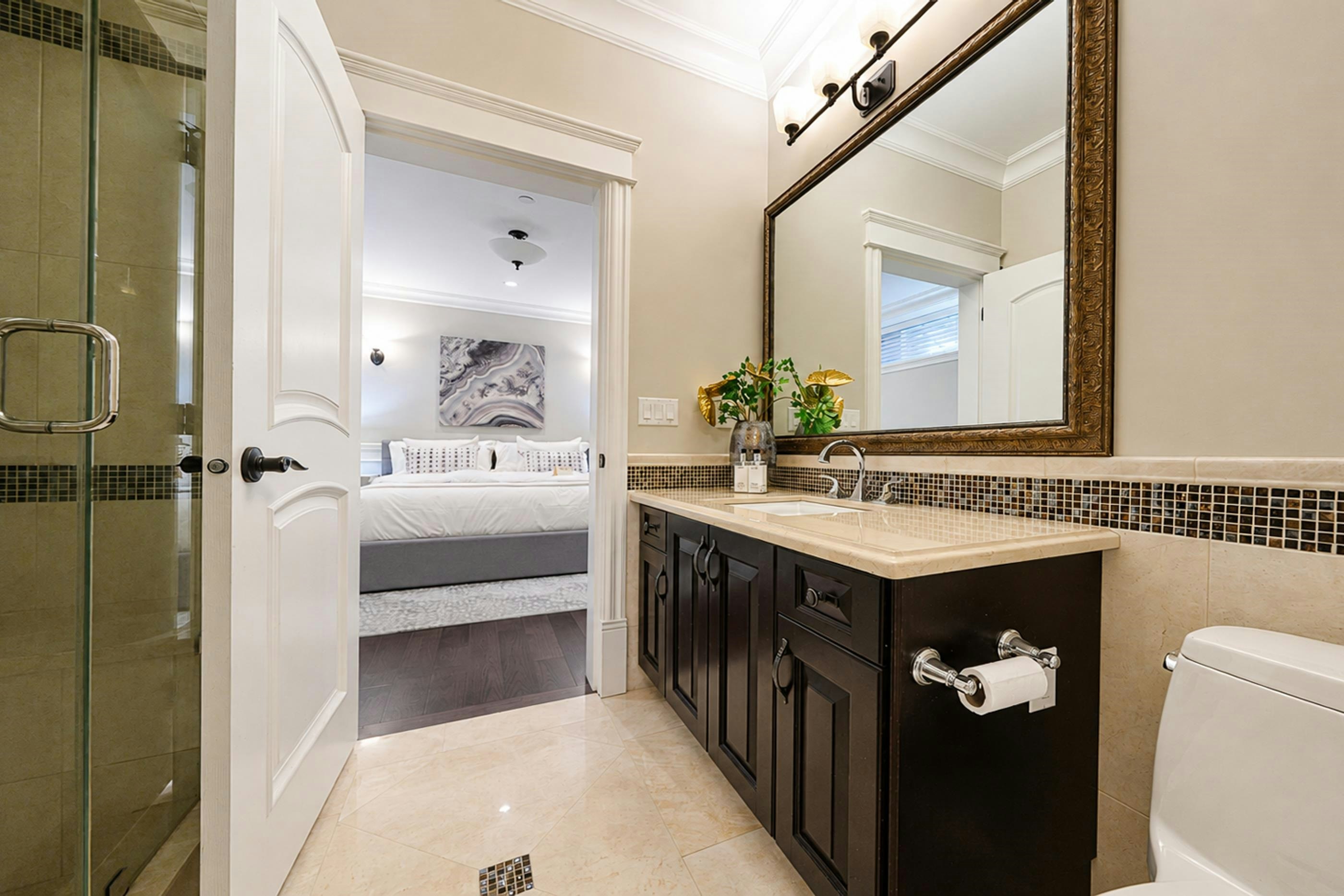 1657 W 58th Avenue, Vancouver, BC, V6P 1W8 - 32