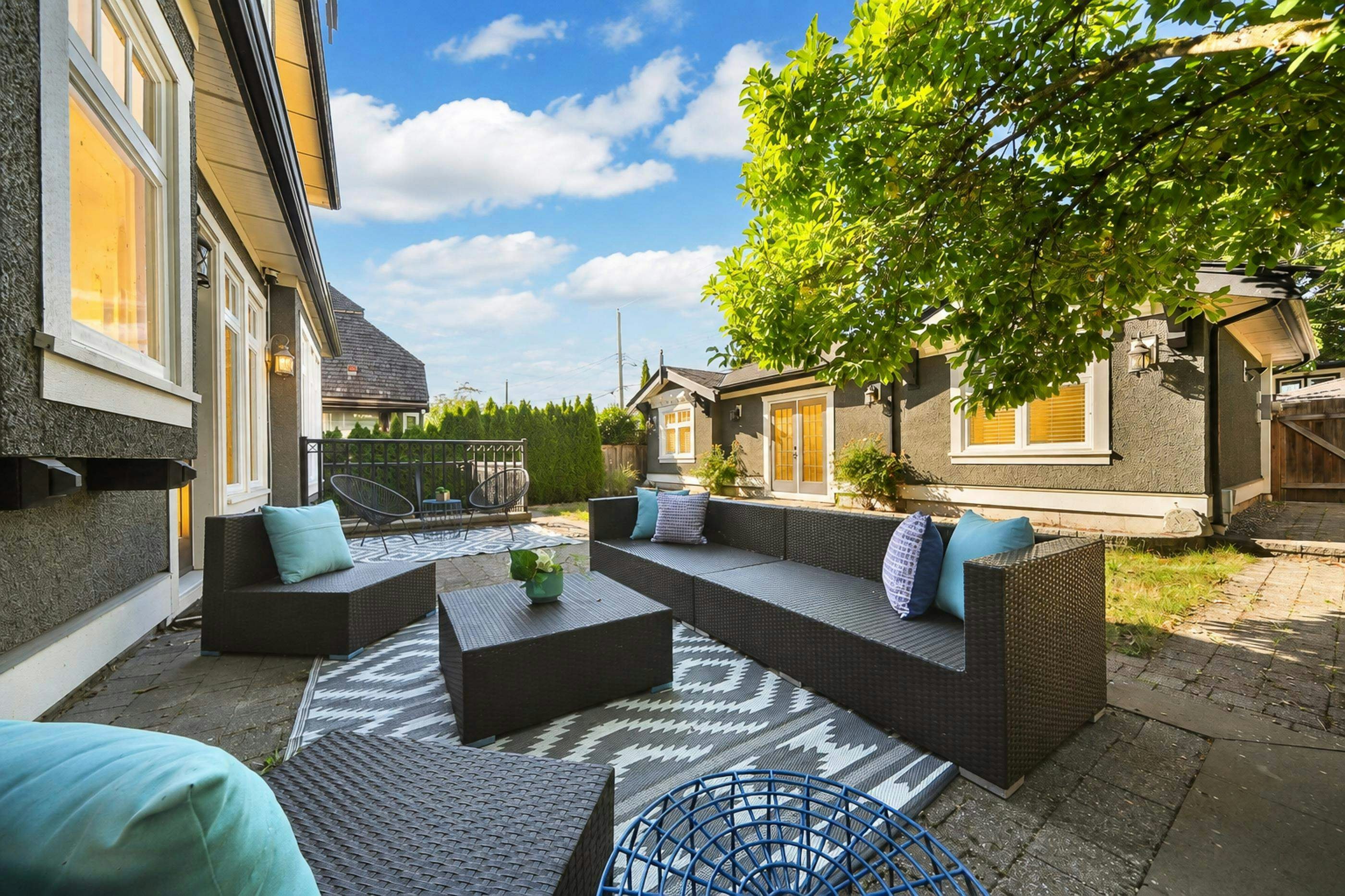 1657 W 58th Avenue, Vancouver, BC, V6P 1W8 - 35