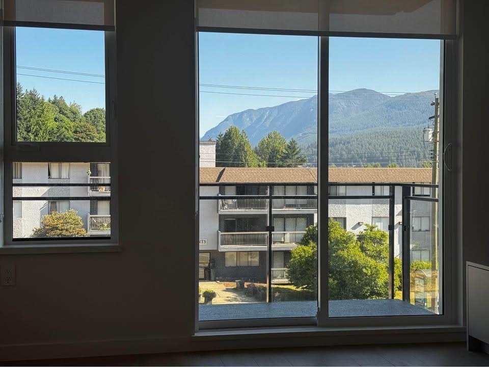 305-2015 St Johns St, Port Moody, BC, Port Moody, BC, V3H 0N5 - 2