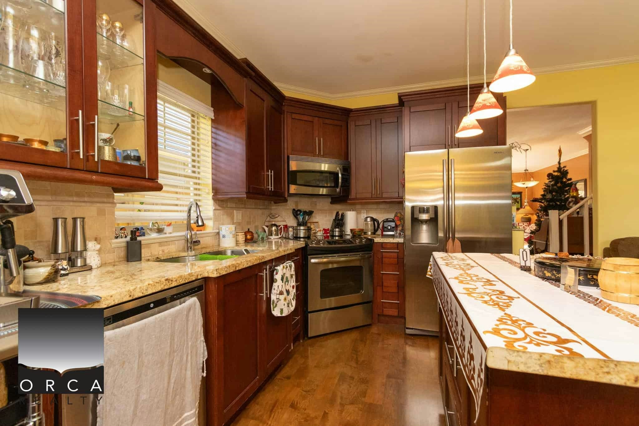 6351 Douglas Street, West Vancouver, BC, V7W 2G1 - 9