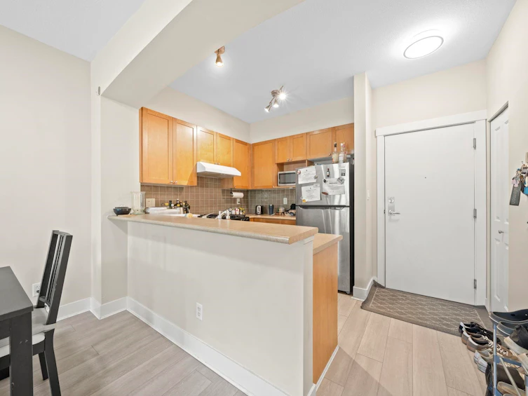 218-2280 Wesbrook Mall, Vancouver, BC, V6T 2K3 - 8