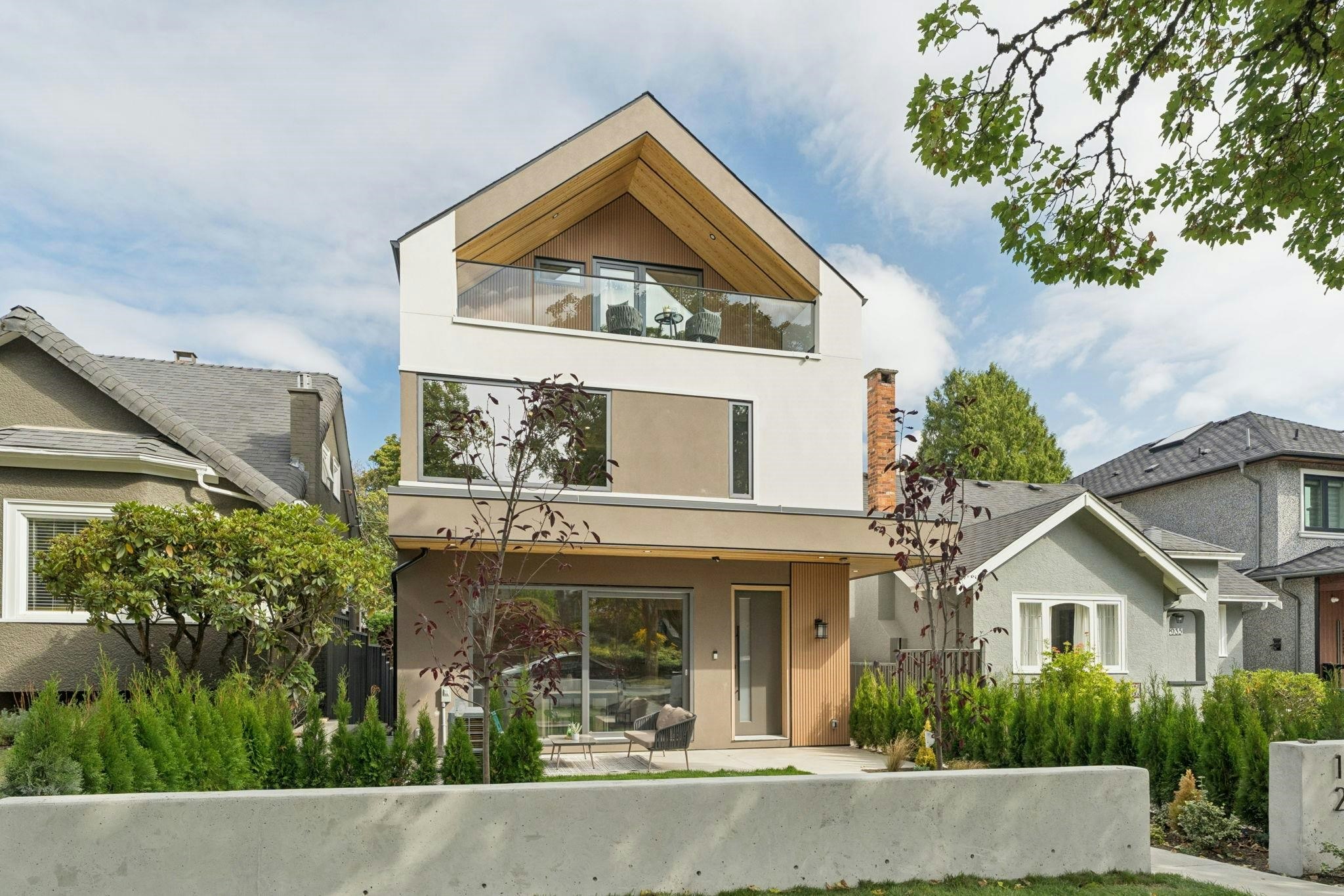 1-2941 W 29th Avenue, Vancouver, BC, V6L 1Y3
