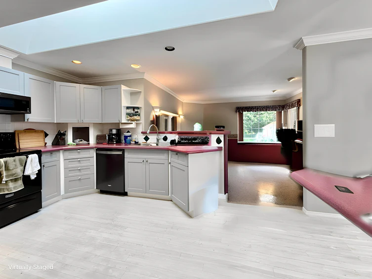 530 Shaw Road, Gibsons, BC, V0N 1V8 - 4