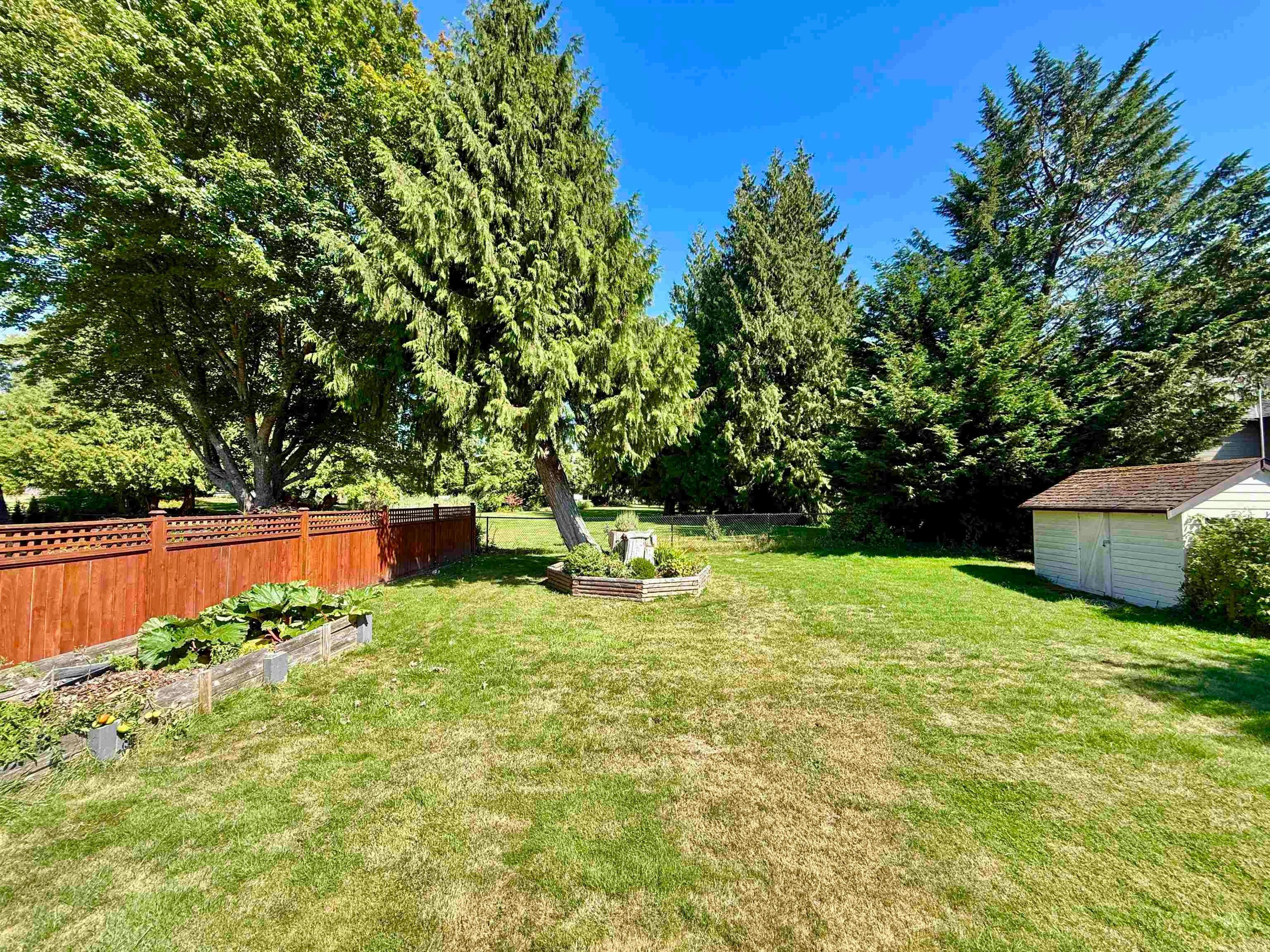 530 Shaw Road, Gibsons, BC, V0N 1V8 - 18