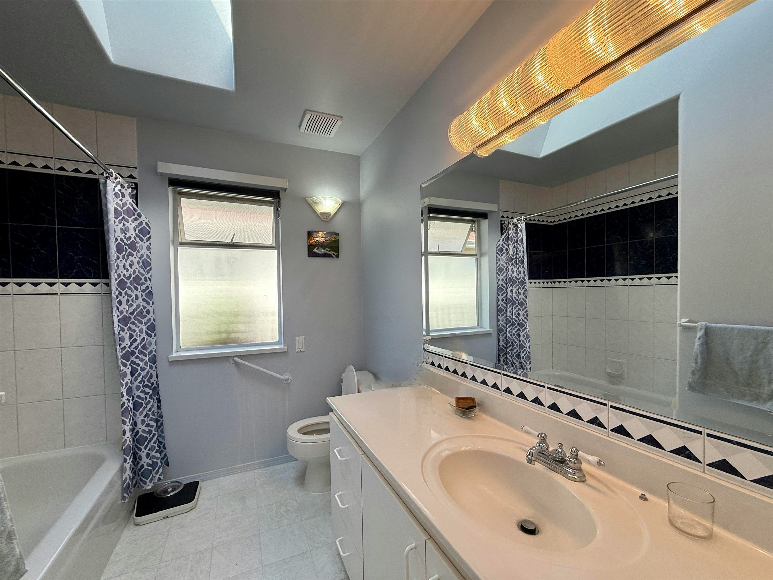 530 Shaw Road, Gibsons, BC, V0N 1V8 - 11