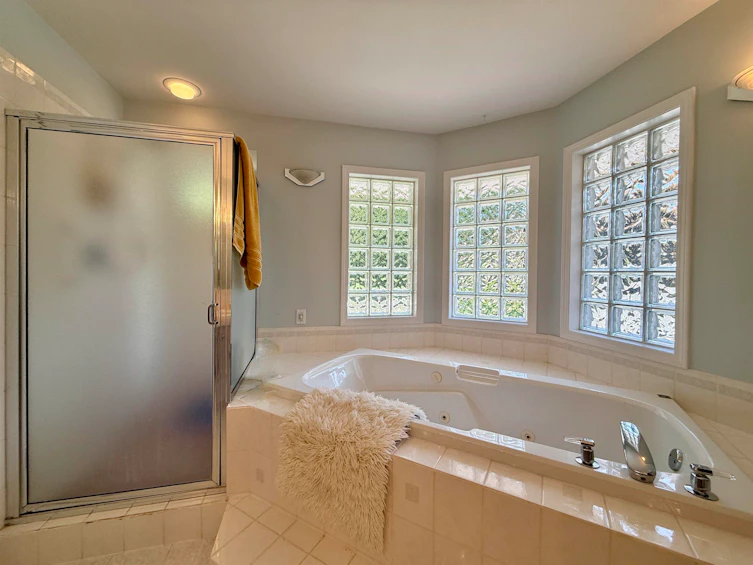 530 Shaw Road, Gibsons, BC, V0N 1V8 - 14
