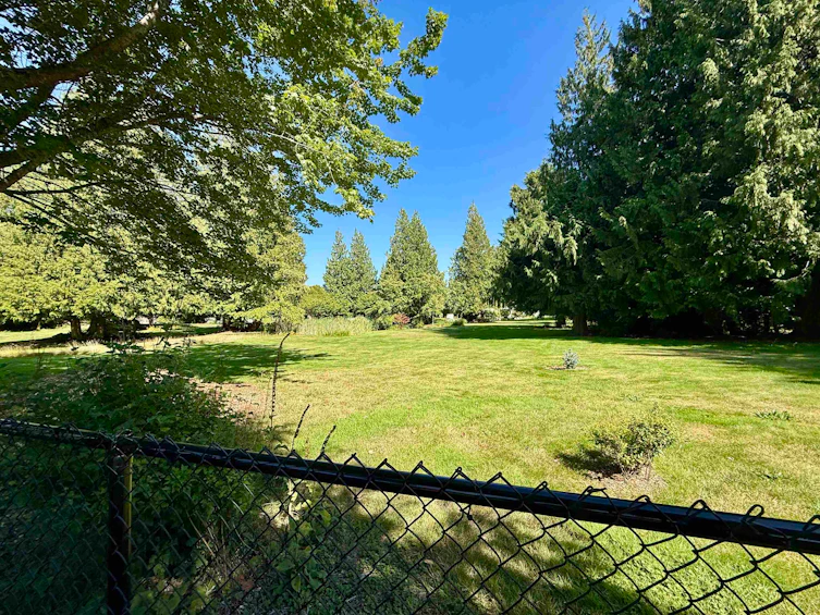 530 Shaw Road, Gibsons, BC, V0N 1V8 - 19