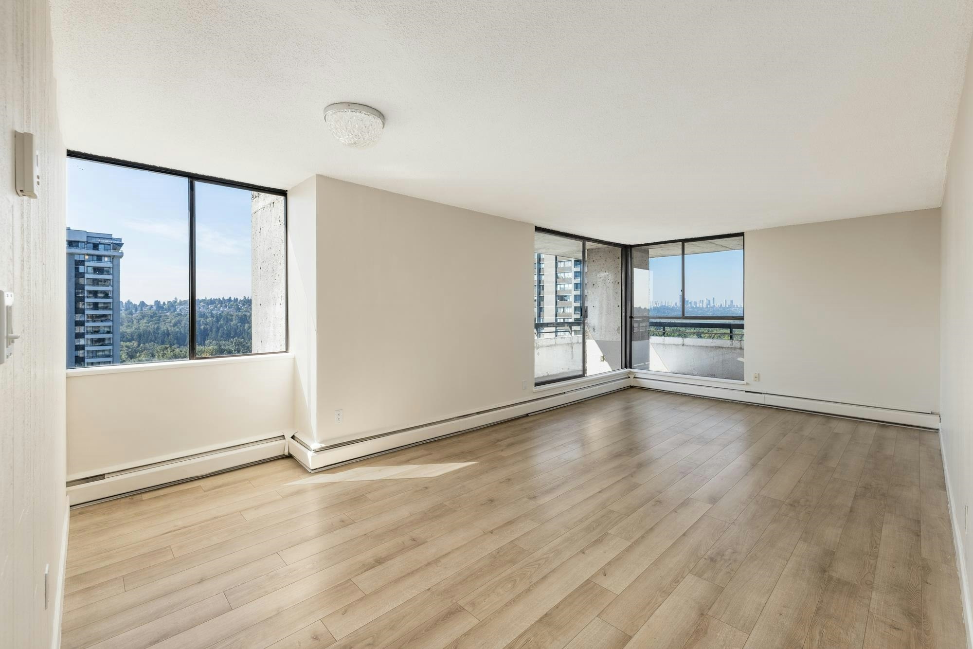 1906-3771 Bartlett Court, Burnaby, BC, V3J 7G8 - 15