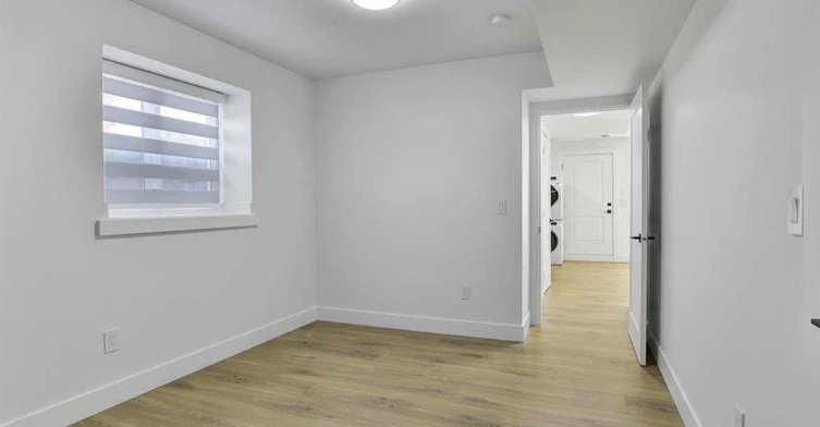Basement Suite-16700 20a Avenue, Surrey, BC, V3Z 1H1 - 16
