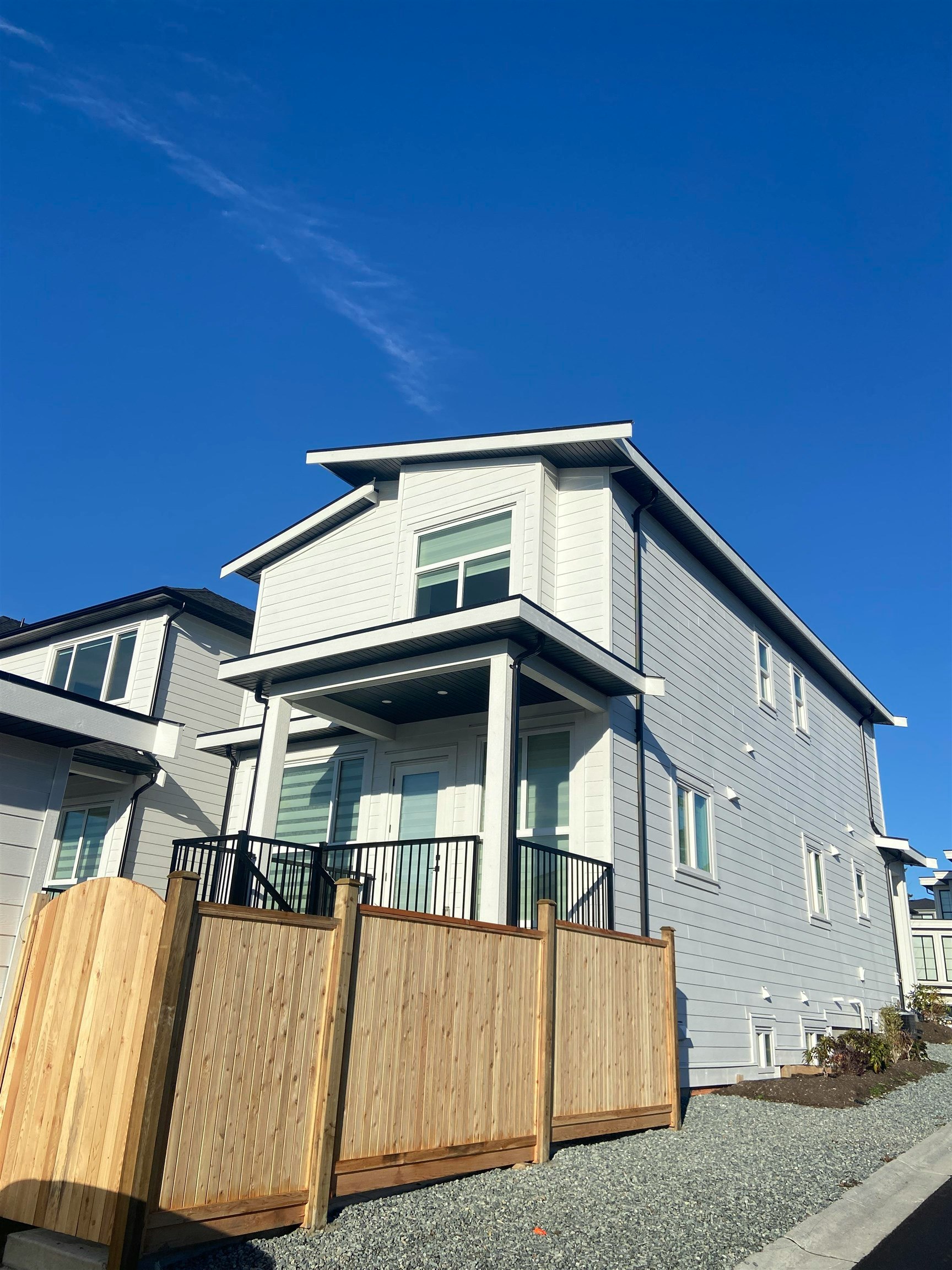 Basement Suite-16700 20a Avenue, Surrey, BC, V3Z 1H1