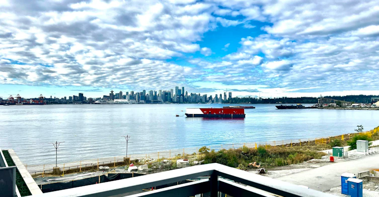 4F-785 Harbour Way, North Vancouver, BC, V7P 0G3 - 2