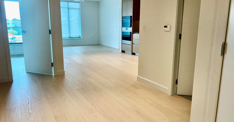 4F-785 Harbour Way, North Vancouver, BC, V7P 0G3 - 13