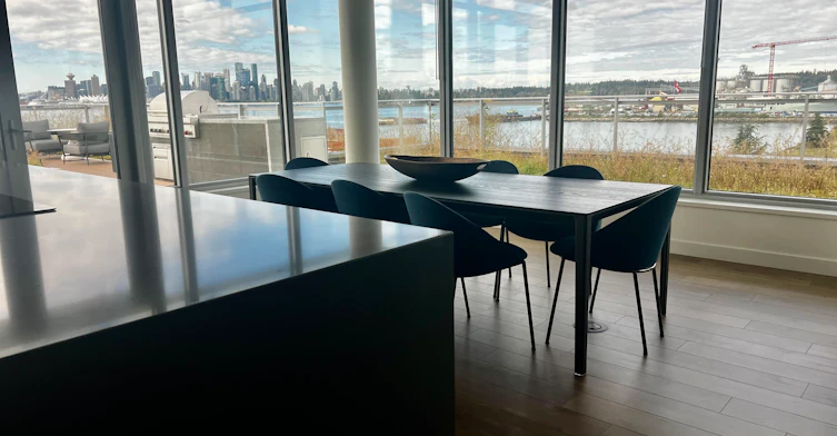 4F-785 Harbour Way, North Vancouver, BC, V7P 0G3 - 17