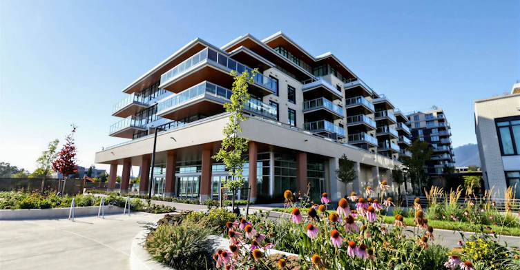 4F-785 Harbour Way, North Vancouver, BC, V7P 0G3