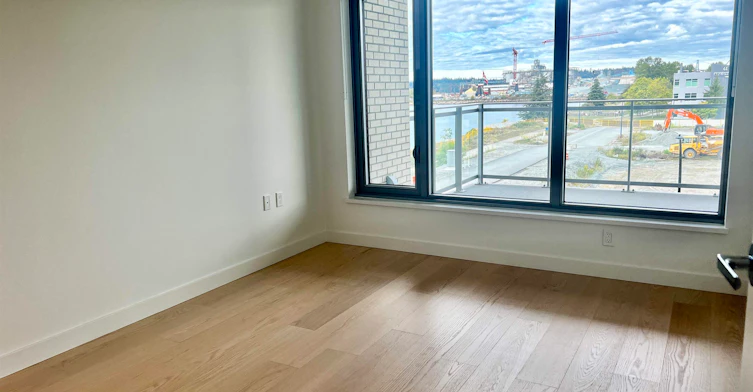 4F-785 Harbour Way, North Vancouver, BC, V7P 0G3 - 5