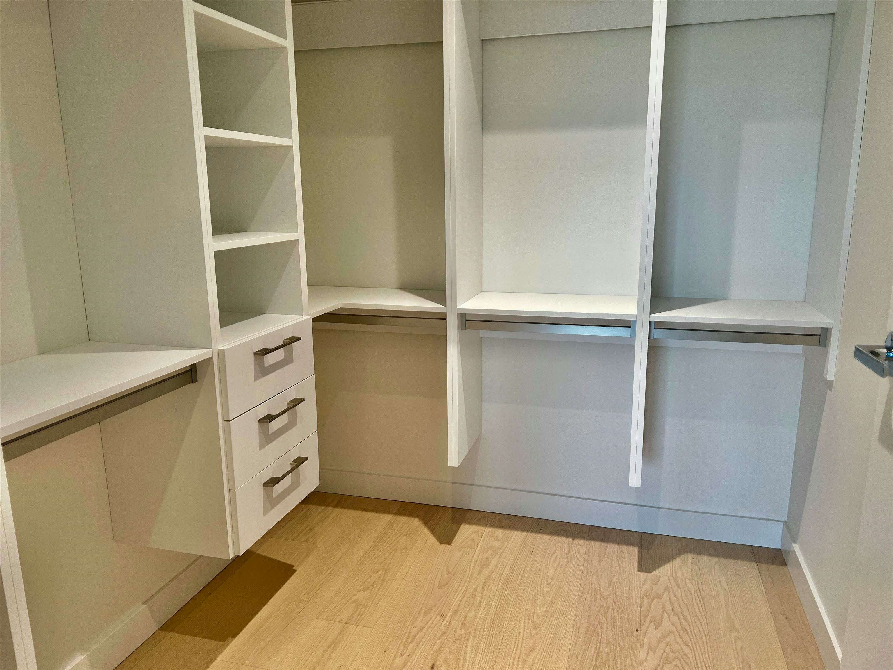 4F-785 Harbour Way, North Vancouver, BC, V7P 0G3 - 8