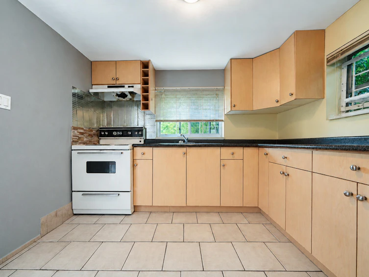 10671 Aintree Crescent, Richmond, BC, V7A 3V2 - 16