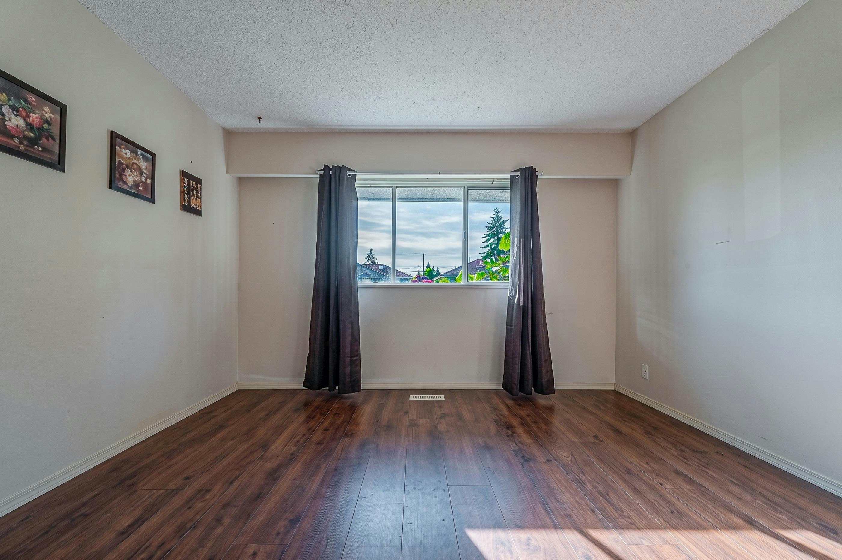 10671 Aintree Crescent, Richmond, BC, V7A 3V2 - 12