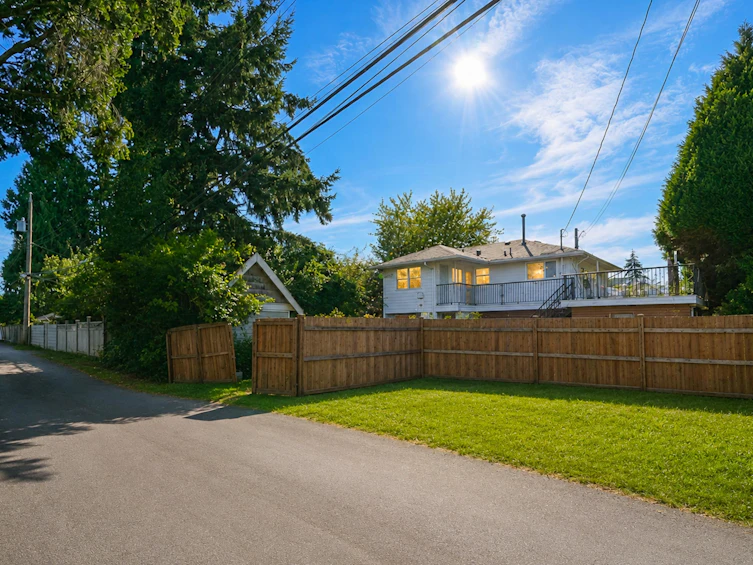 10671 Aintree Crescent, Richmond, BC, V7A 3V2 - 20
