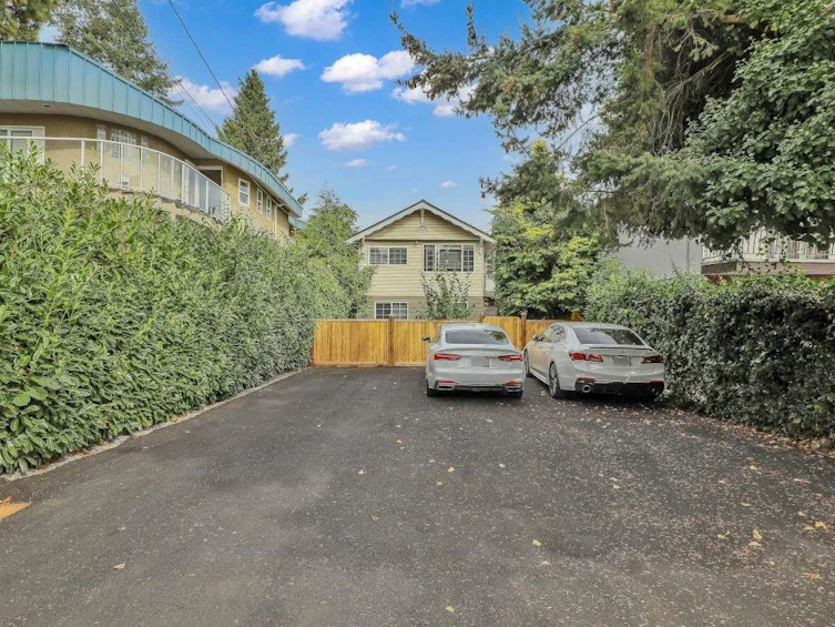 866 Finlay Street, Surrey, BC, V4B 4K2