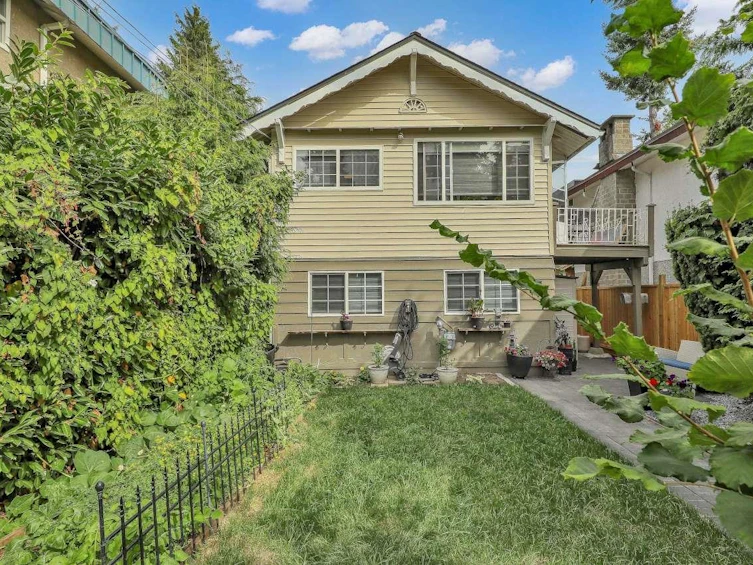 866 Finlay Street, Surrey, BC, V4B 4K2 - 2