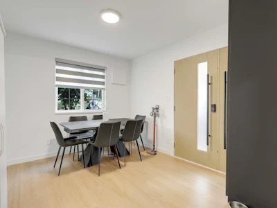 866 Finlay Street - 3