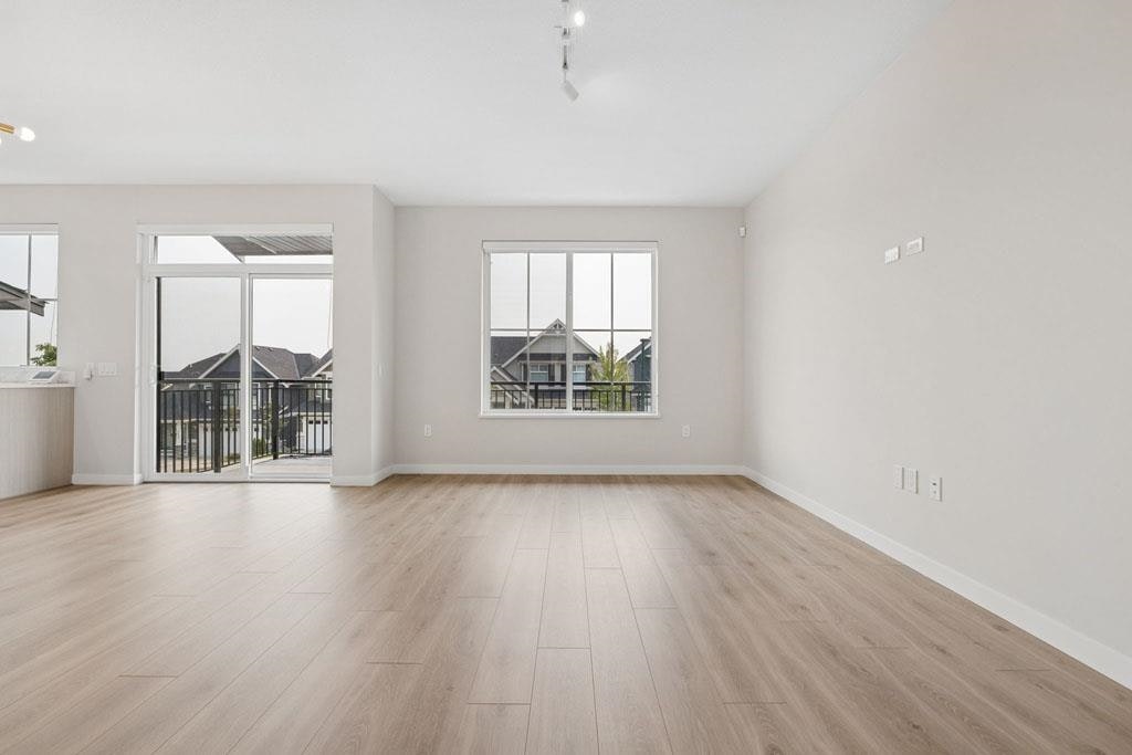108-3637 Sheffield Avenue, Coquitlam, BC, V3E 0P2 - 4