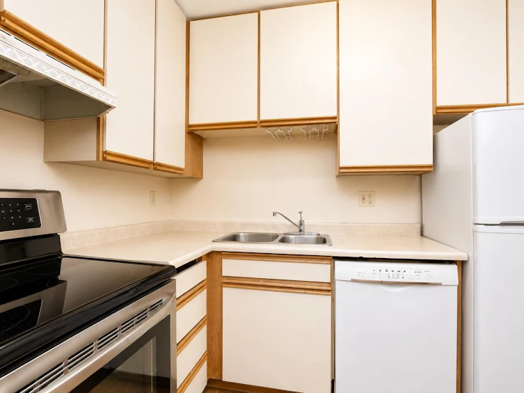 203-1775 W 10th Avenue, Vancouver, BC, V6J 2A4 - 6