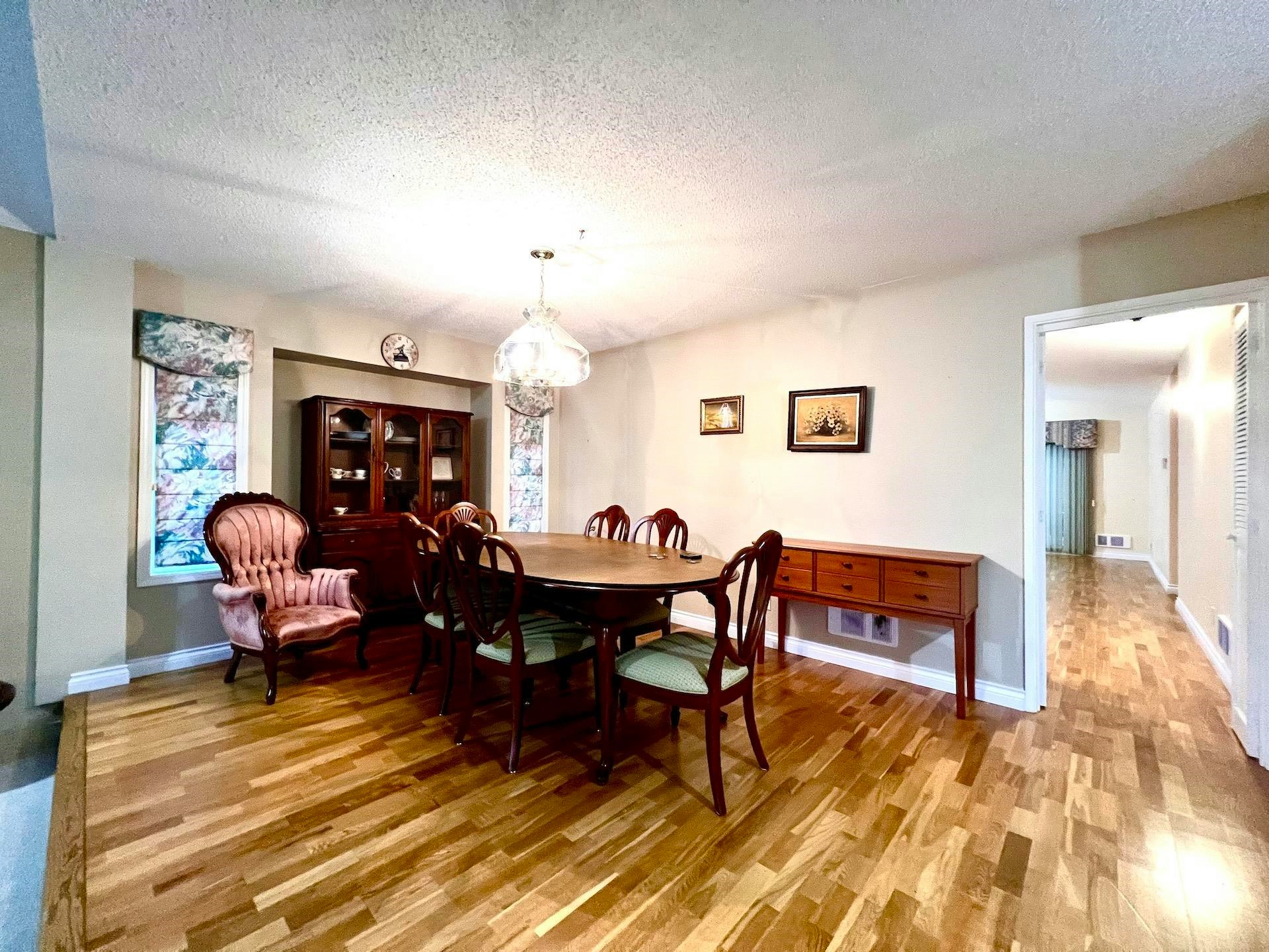 1909 E Southmere Crescent, Surrey, BC, V4A 6Z1 - 3
