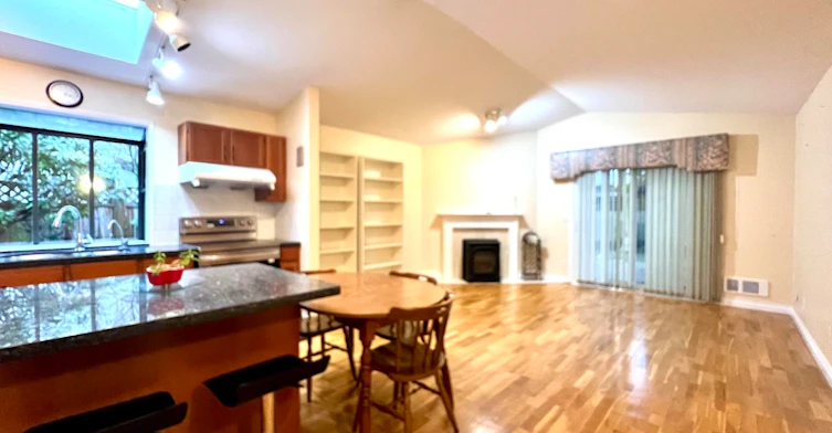 1909 E Southmere Crescent, Surrey, BC, V4A 6Z1 - 7