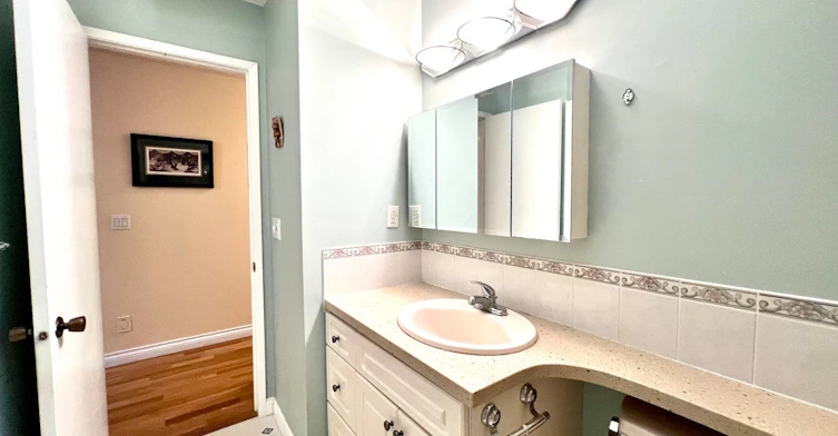 1909 E Southmere Crescent, Surrey, BC, V4A 6Z1 - 9