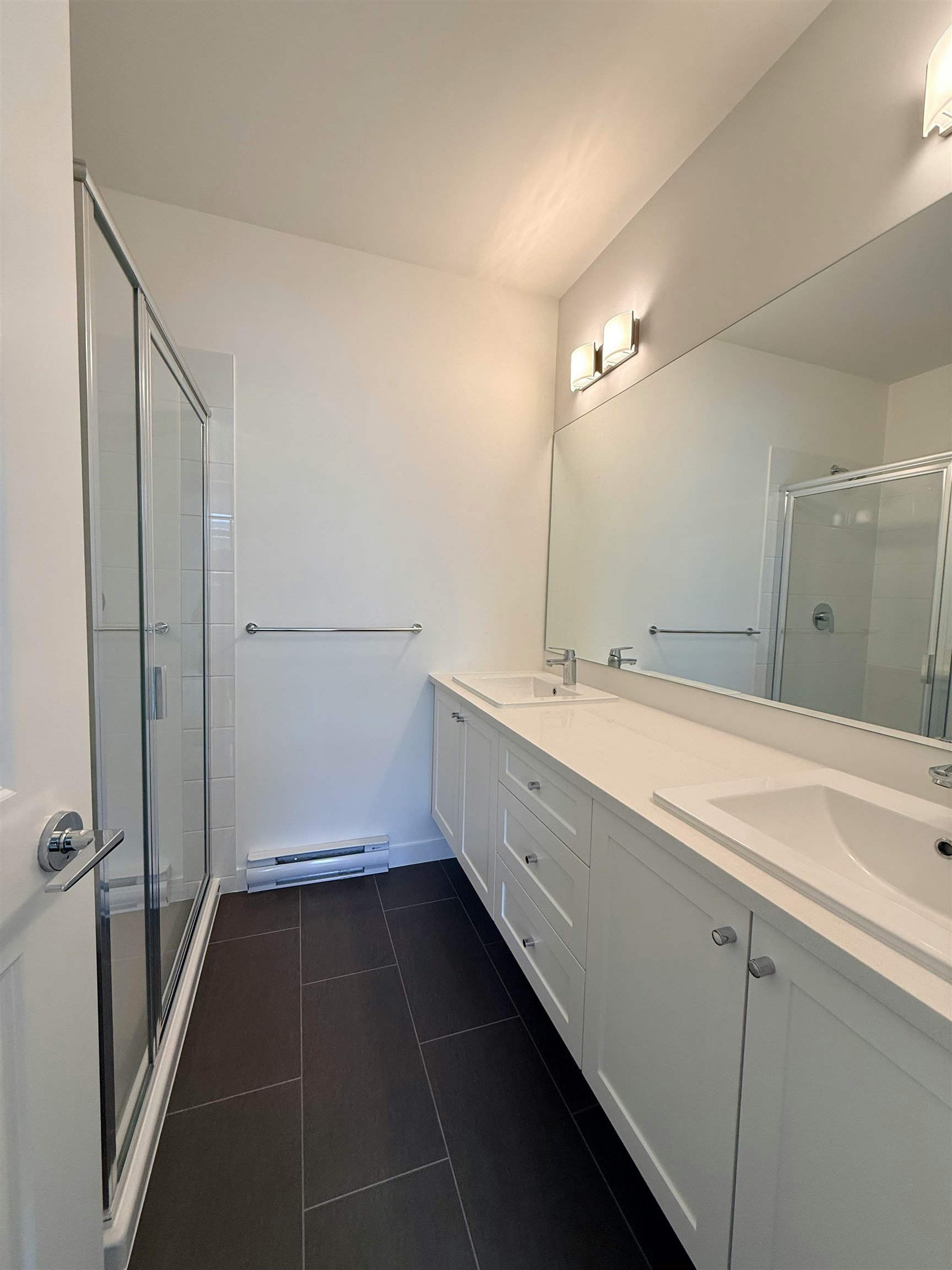 607-15733 85 Avenue, Surrey, BC, V4Z 6N1 - 6