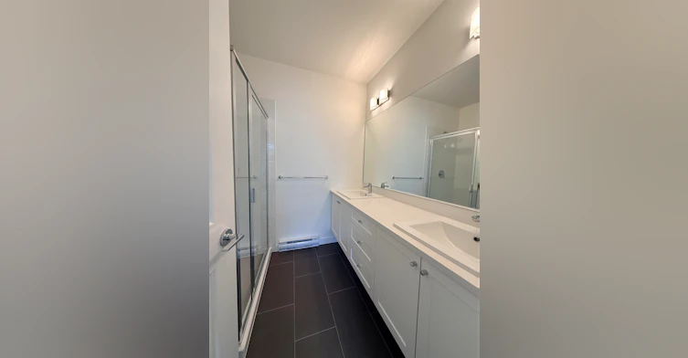 607-15733 85 Avenue, Surrey, BC, V4Z 6N1 - 6