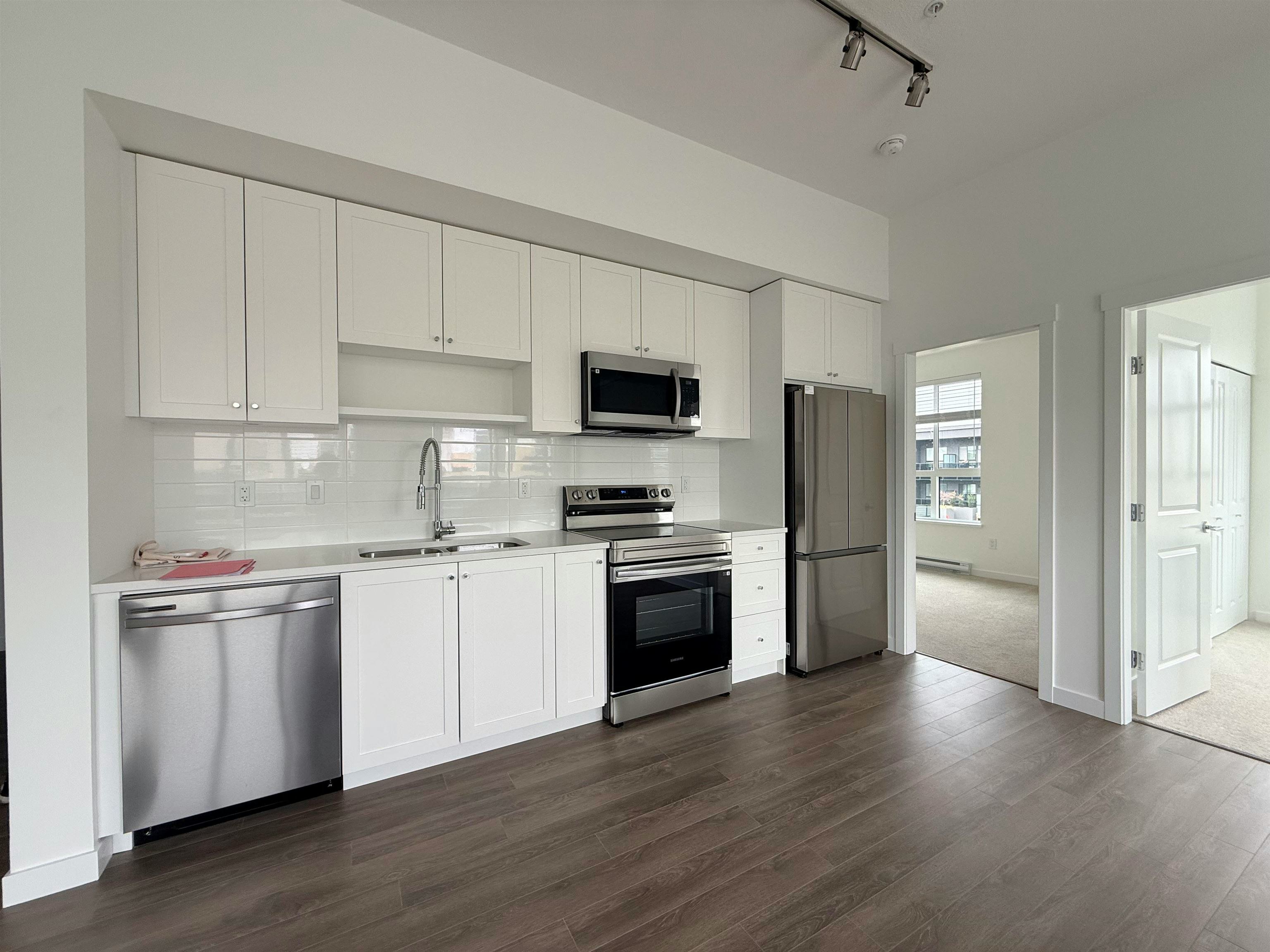 607-15733 85 Avenue, Surrey, BC, V4Z 6N1 - 3