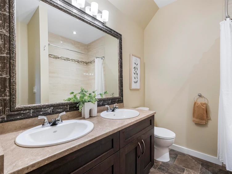 23544 20 Avenue, Langley, BC, V2Z 2Z7 - 33