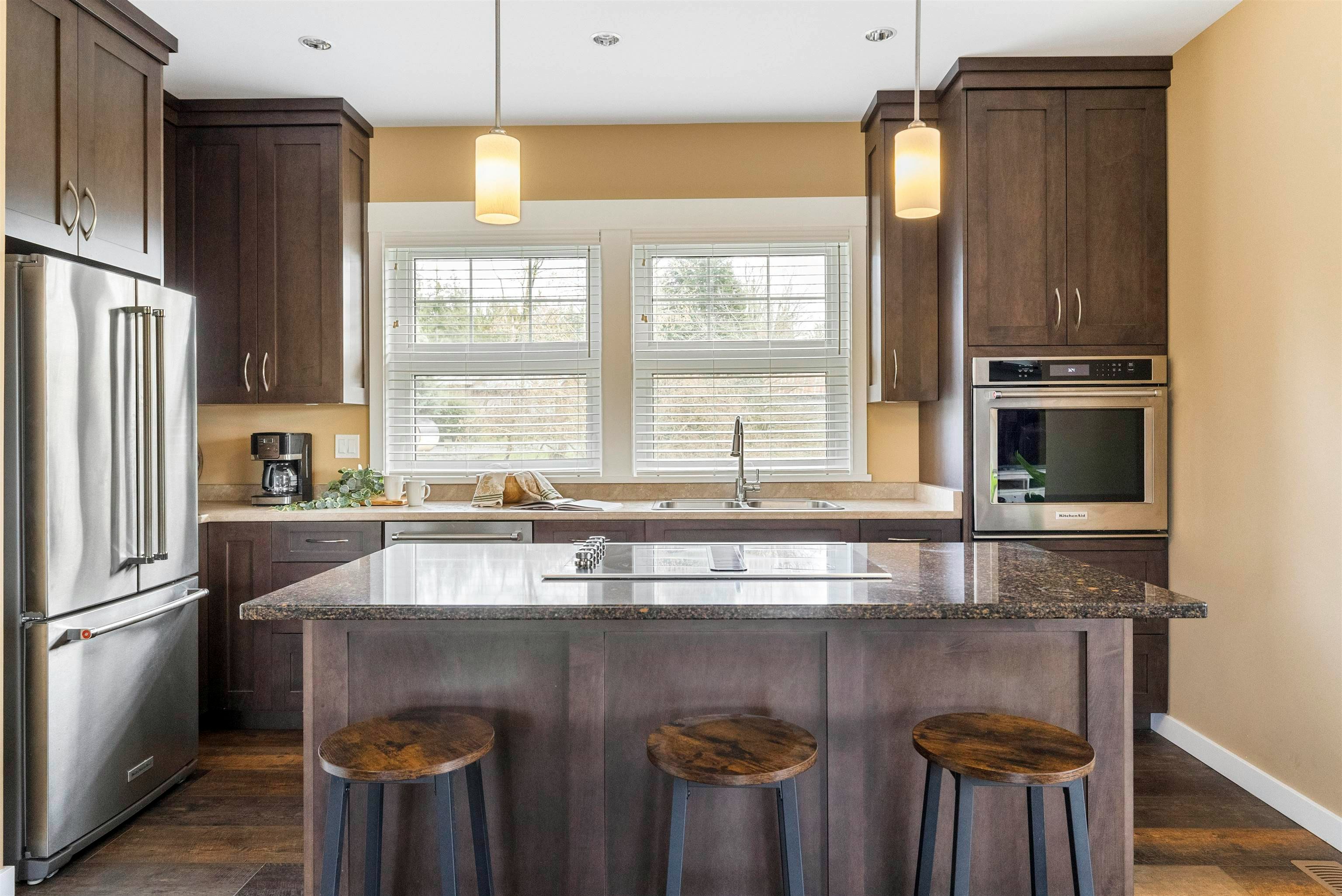 23544 20 Avenue, Langley, BC, V2Z 2Z7 - 23