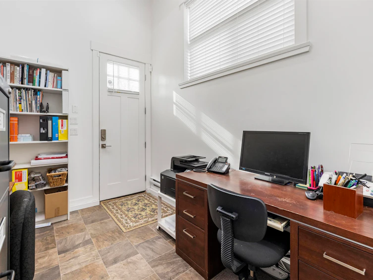 23544 20 Avenue, Langley, BC, V2Z 2Z7 - 36