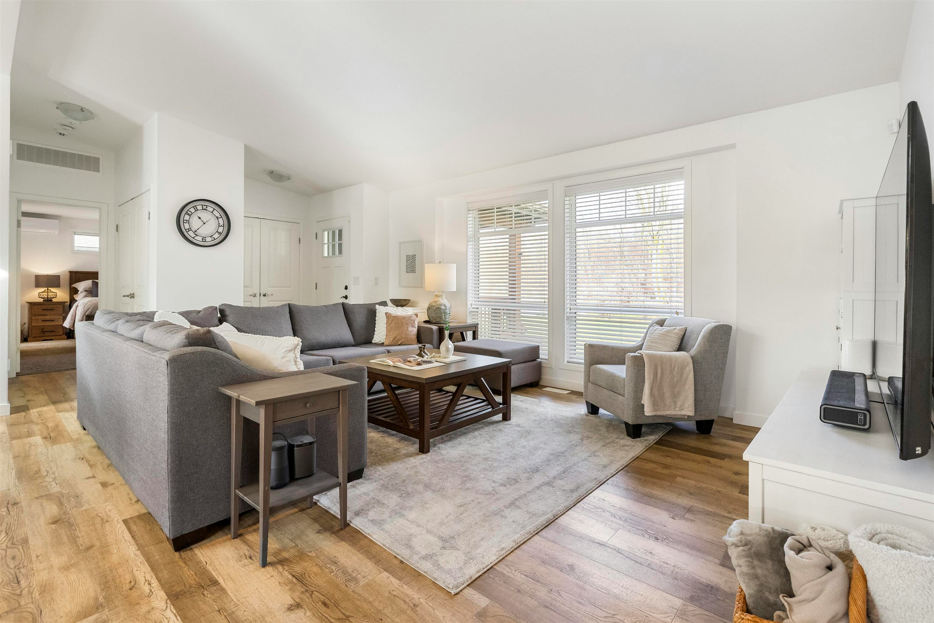 23544 20 Avenue, Langley, BC, V2Z 2Z7 - 9