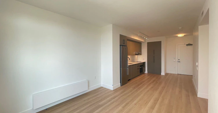 403-8750 University Crescent, Burnaby, BC, V5A 0G9 - 6