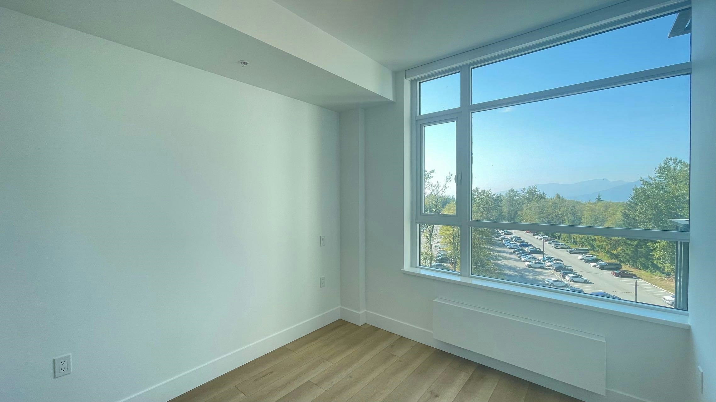 403-8750 University Crescent, Burnaby, BC, V5A 0G9 - 8