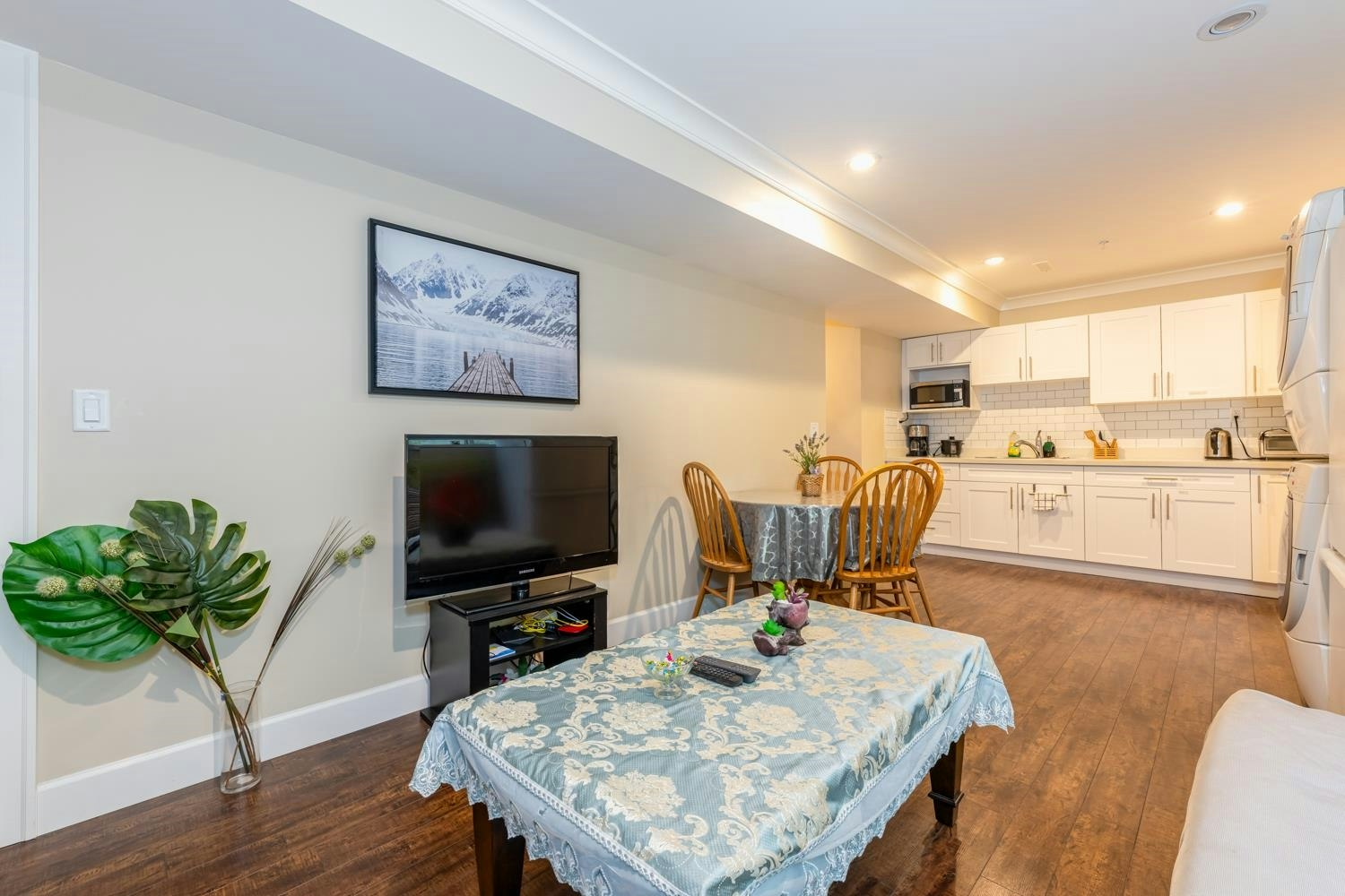 23611 Bryant Drive, Maple Ridge, BC, V4R 0B7 - 2