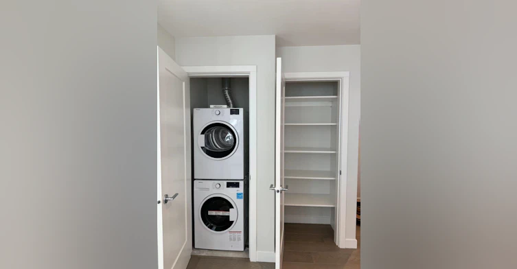 910-5608 Berton Avenue, Vancouver, BC, V6S 0M6 - 10
