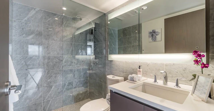 6F-8988 Patterson Road, Richmond, BC, V6X 0R2 - 2