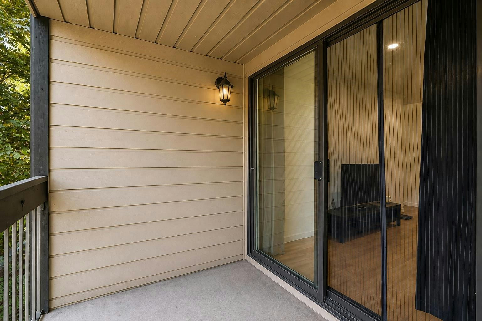 201-10560 154 Street, Surrey, BC, V3R 8A3 - 16
