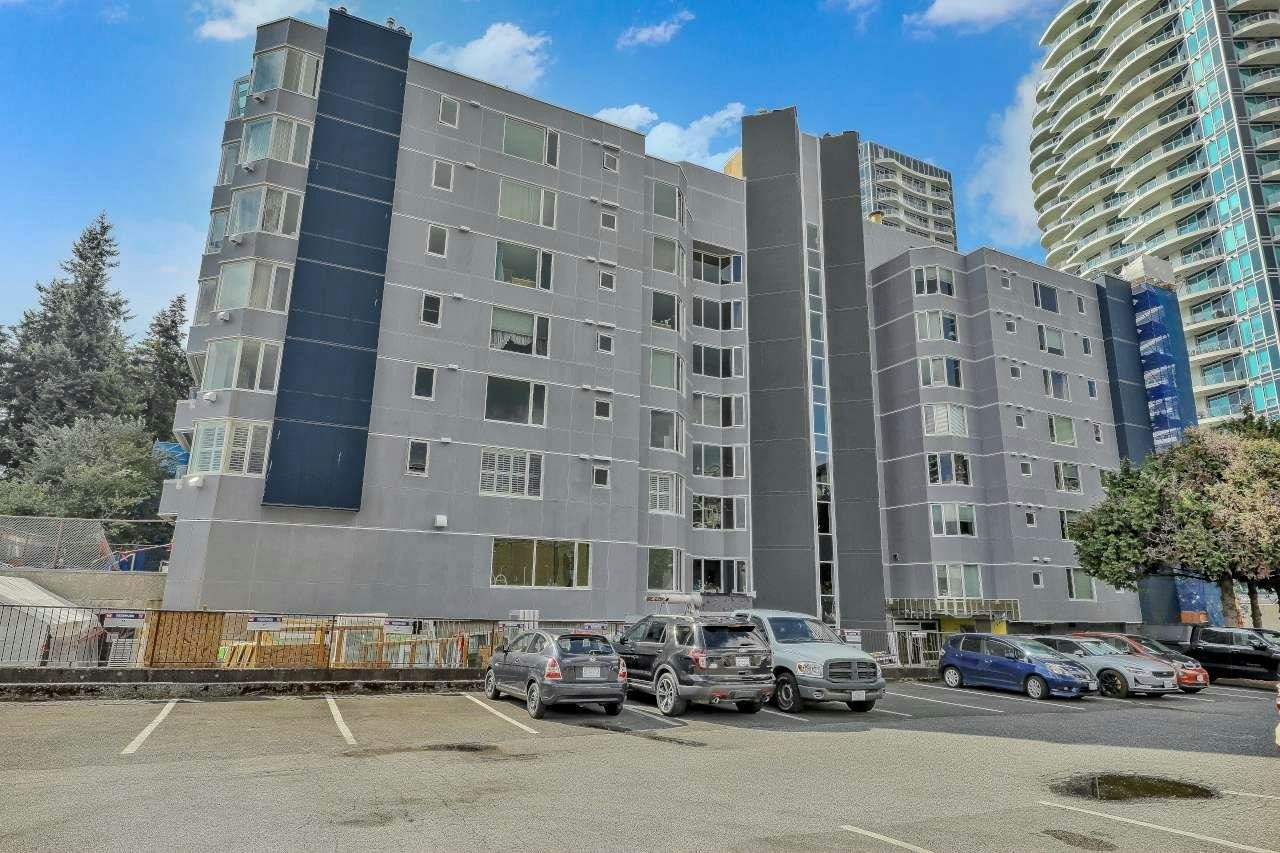 309-15111 Russell Avenue, Surrey, BC, V4B 2P4