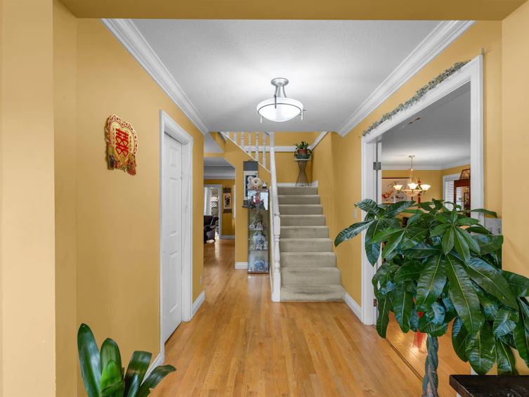 3504 Creston Drive, Abbotsford, BC, V2T 5B8 - 3