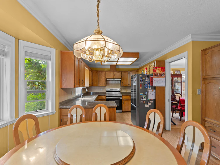 3504 Creston Drive, Abbotsford, BC, V2T 5B8 - 10